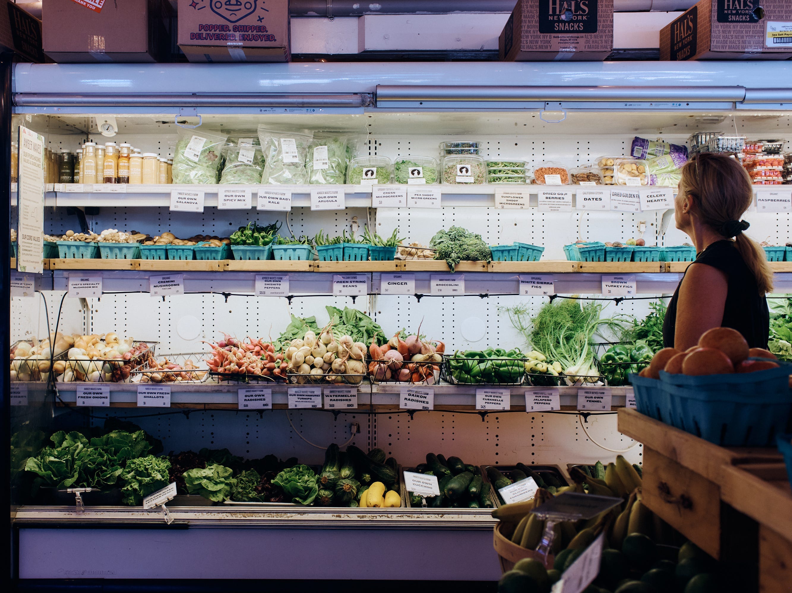 amber waves produce section