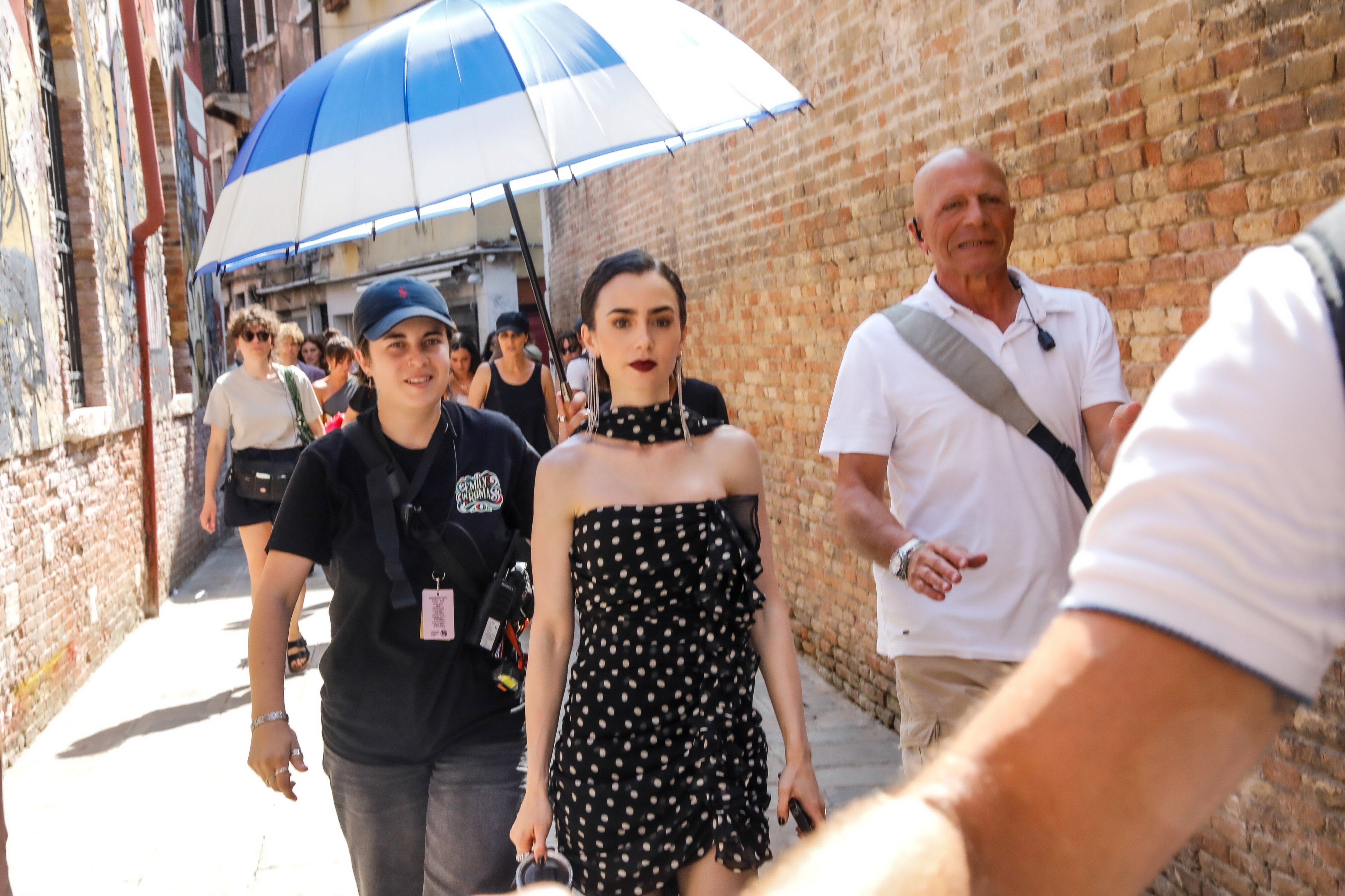 Lily Collins on the set of Emily in Paris. 