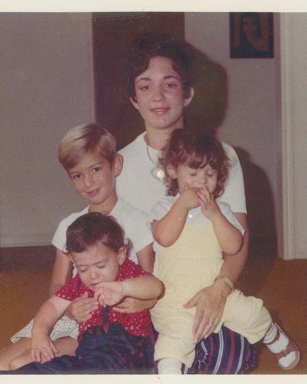 Jeff Bezos, his mom, and siblings in a throwback photo. 