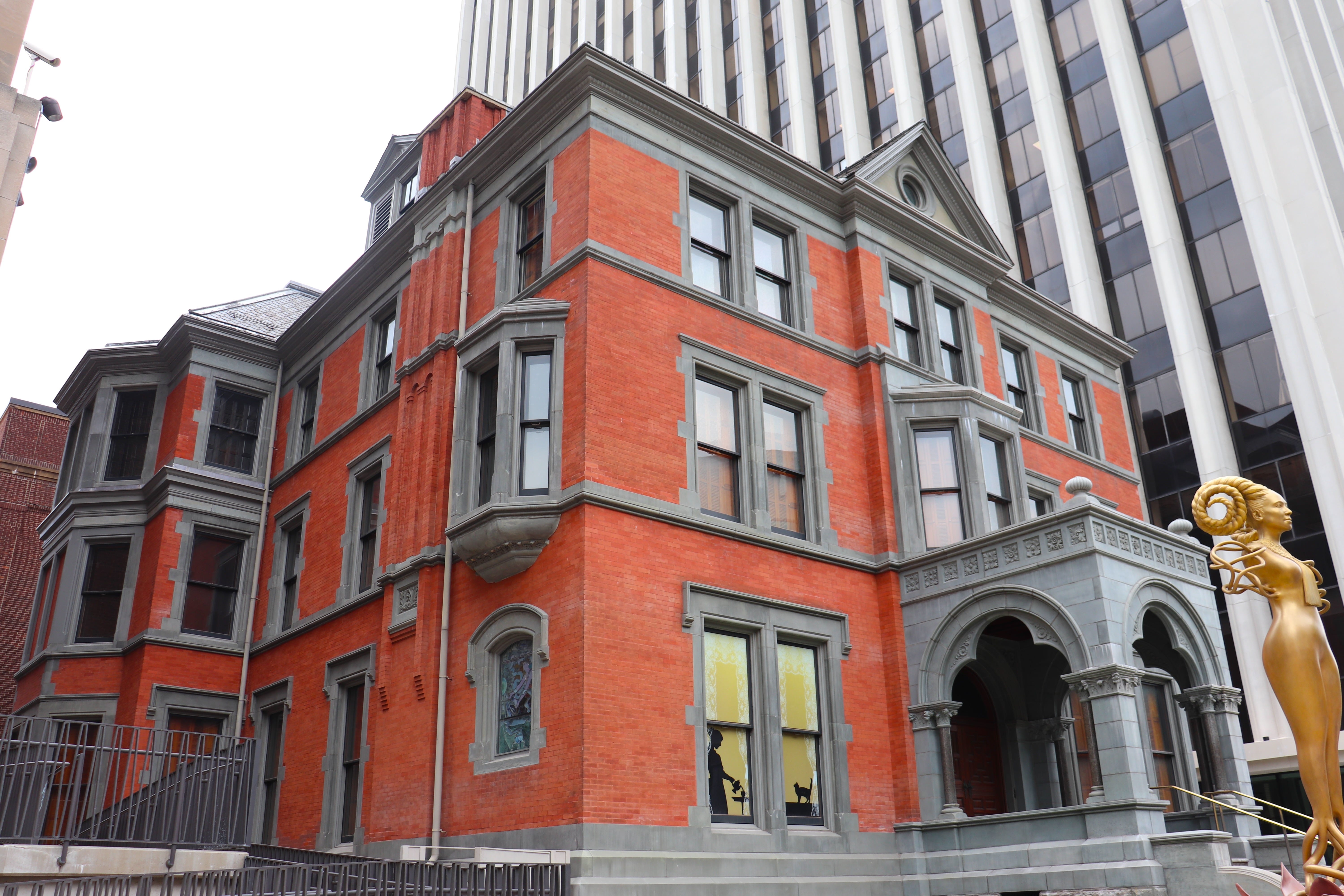 Ballantine House.