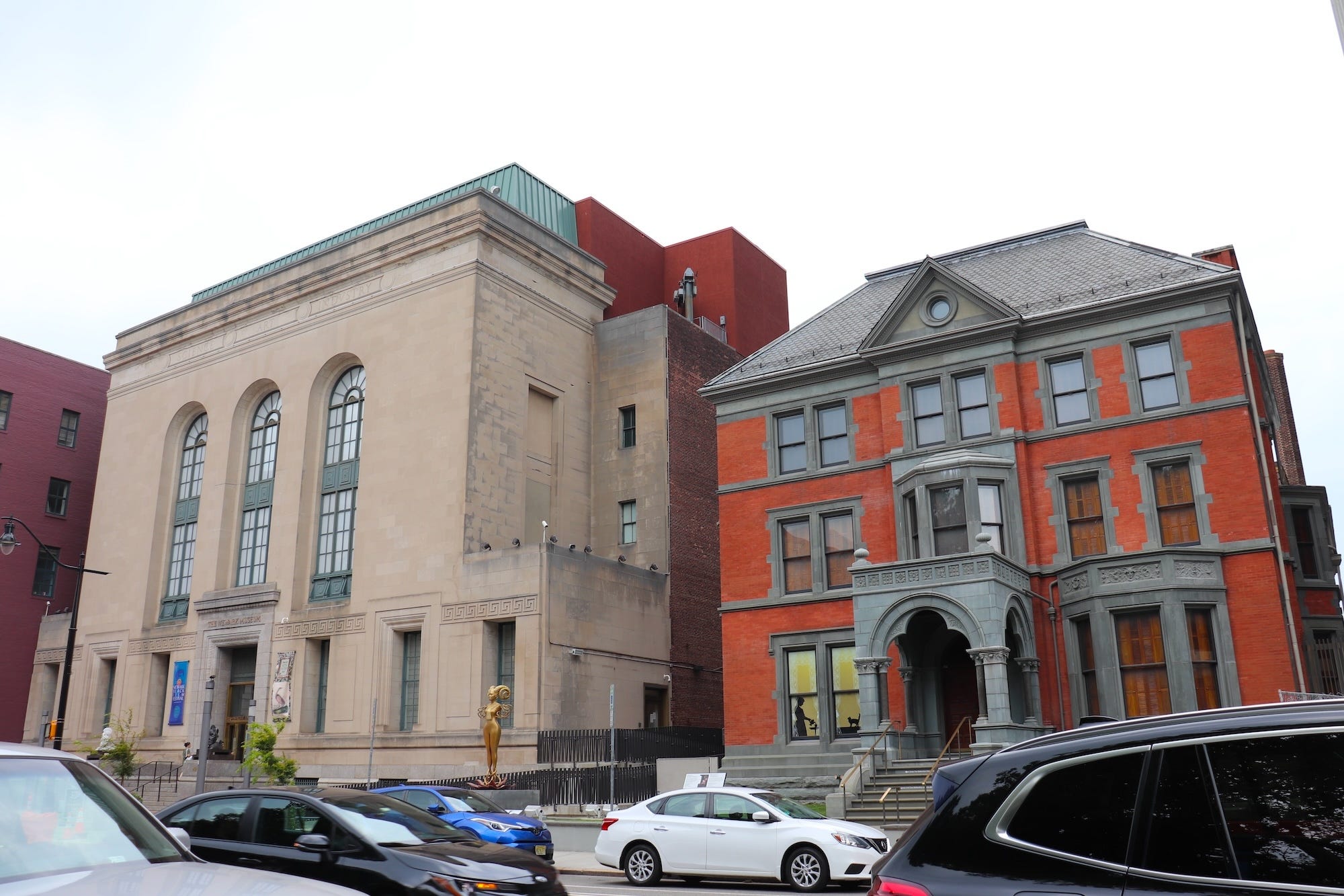 The Newark Museum of Art and Ballantine House.