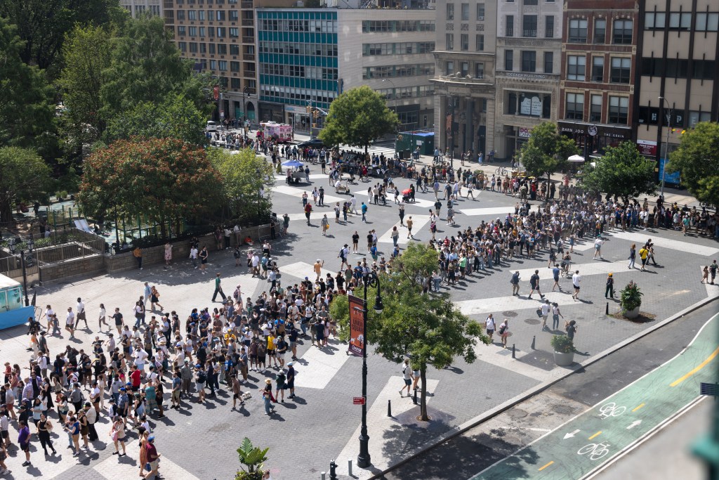 Thousands of people gathered in Union Square for a scavenger hunt.