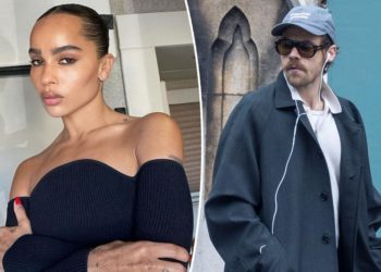 Harry Styles and Zoë Kravitz spotted kissing ‘like teenagers’ on London date night as romance rumors swirl: report