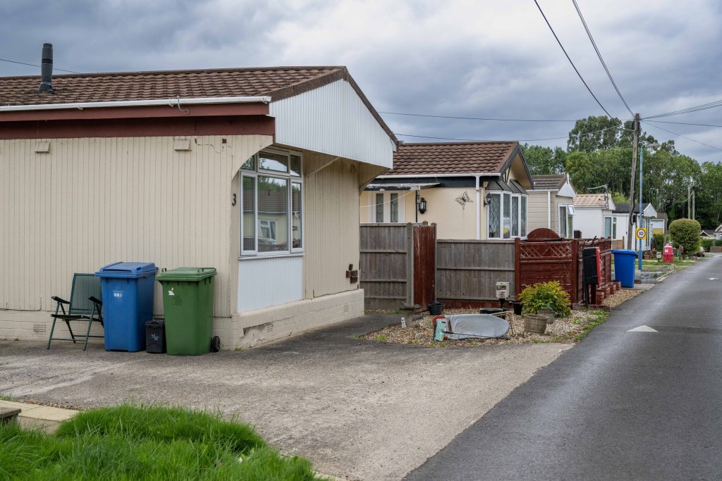 Cranbourne Hall Residential Park 