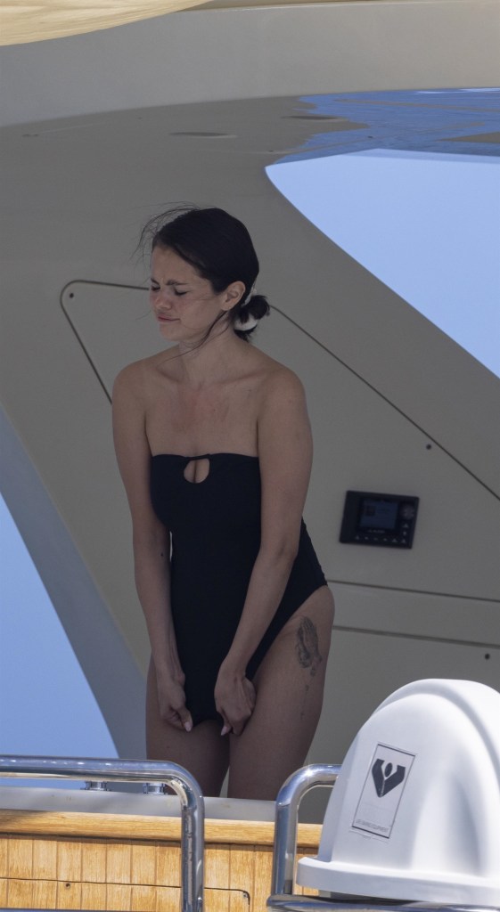 Selena Gomez on a yacht with friends in Cabo san Lucas, Mexico Sunday. 