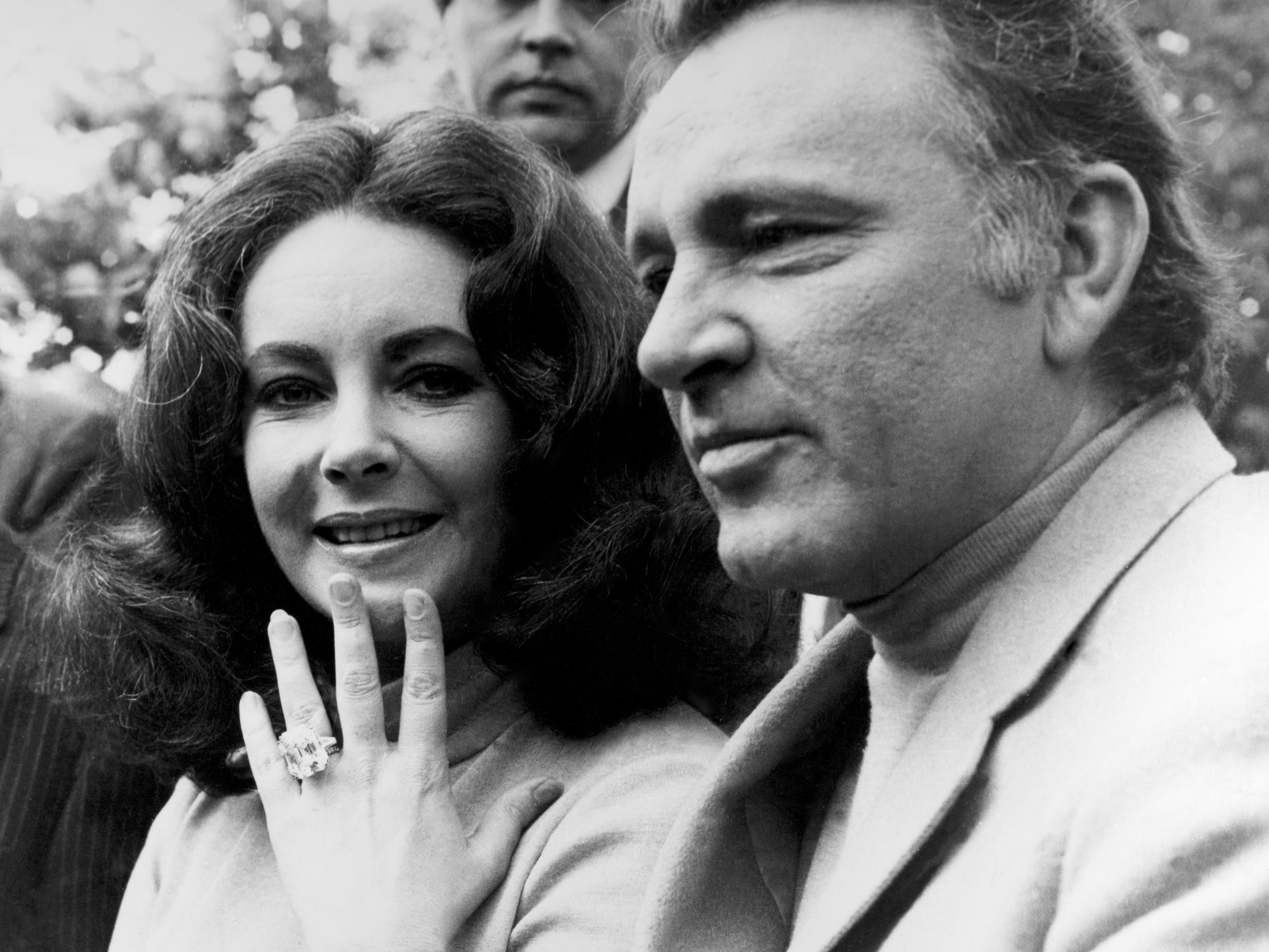 Elizabeth Taylor and Richard Burton.