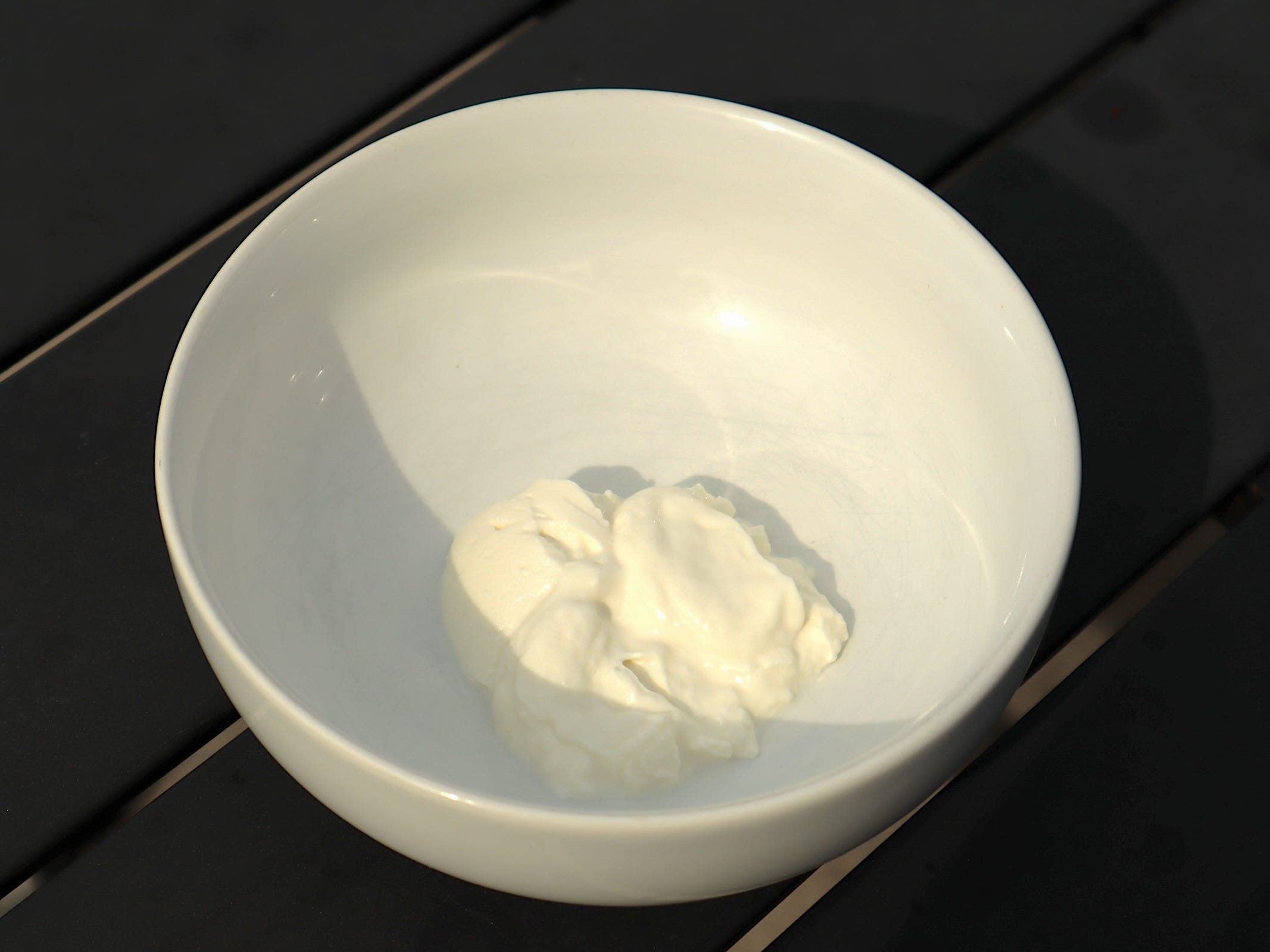 oikos pro yogurt