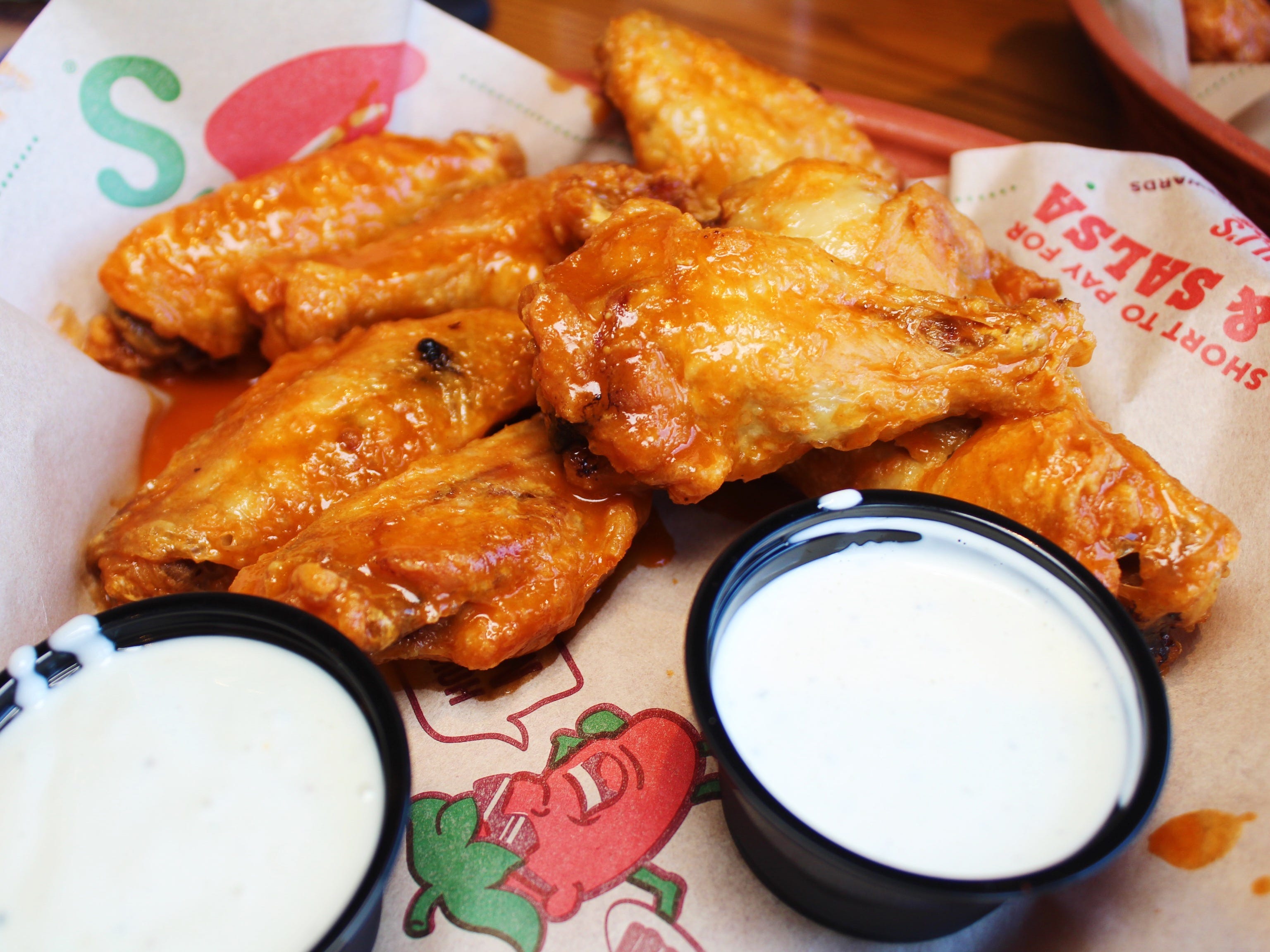 chilis grill and bar buffalo wings