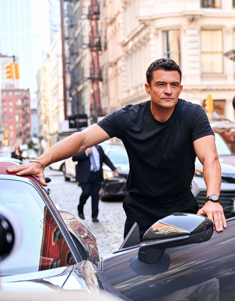 Orlando Bloom poses for a photo.