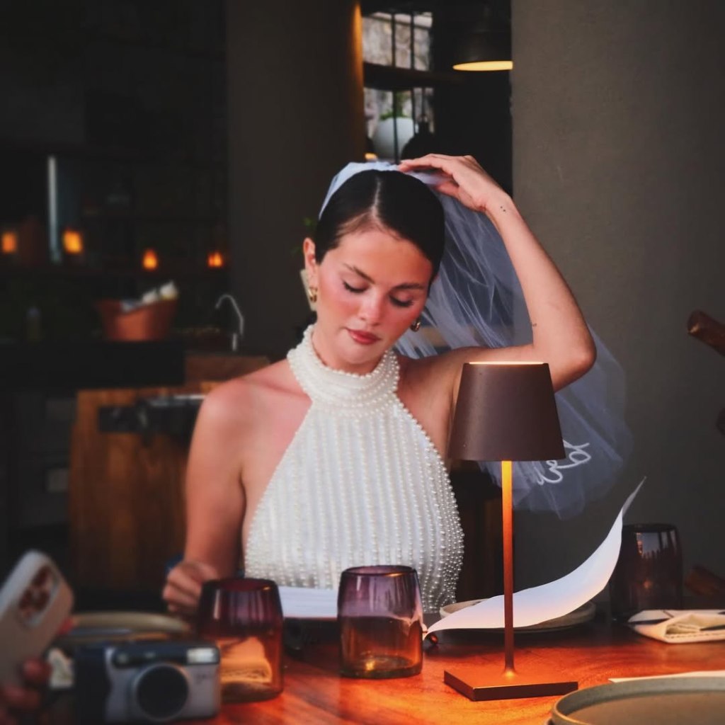 Selena Gomez shares pics of her bachelorette party in Cabo San Lucas, Mexico.