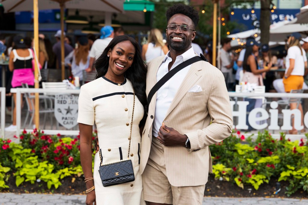 Fashionably dressed couple at the US Open.