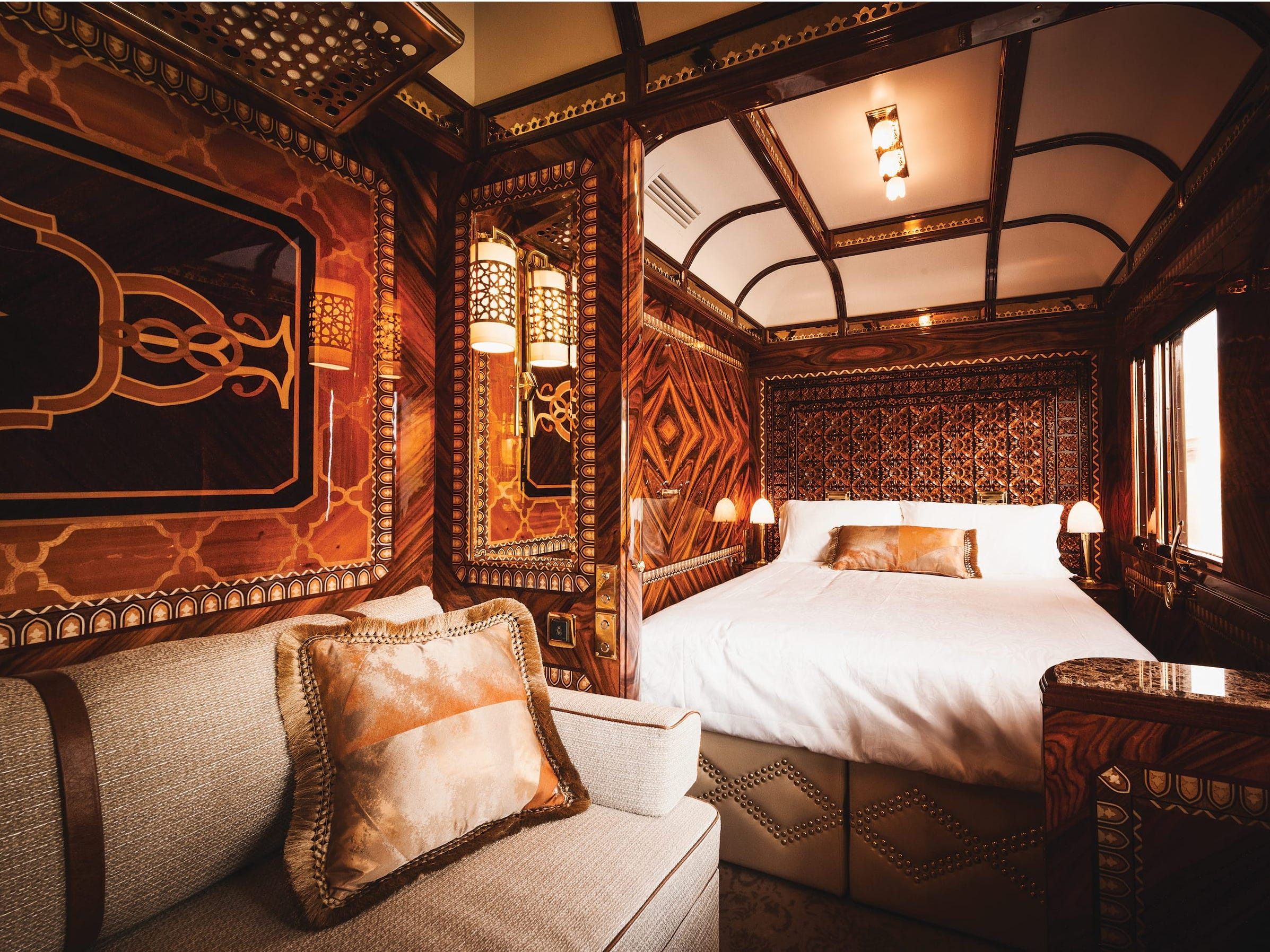 venice-simplon orient express istanbul suite