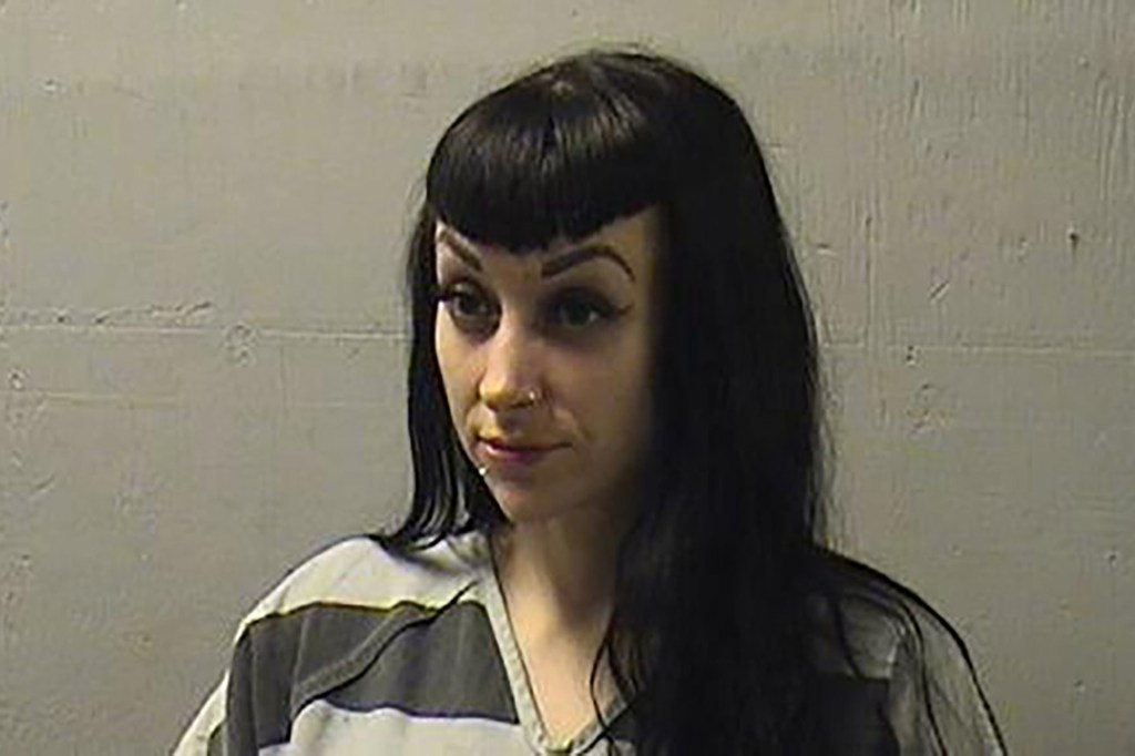 Mugshot of Mandy Dixon.