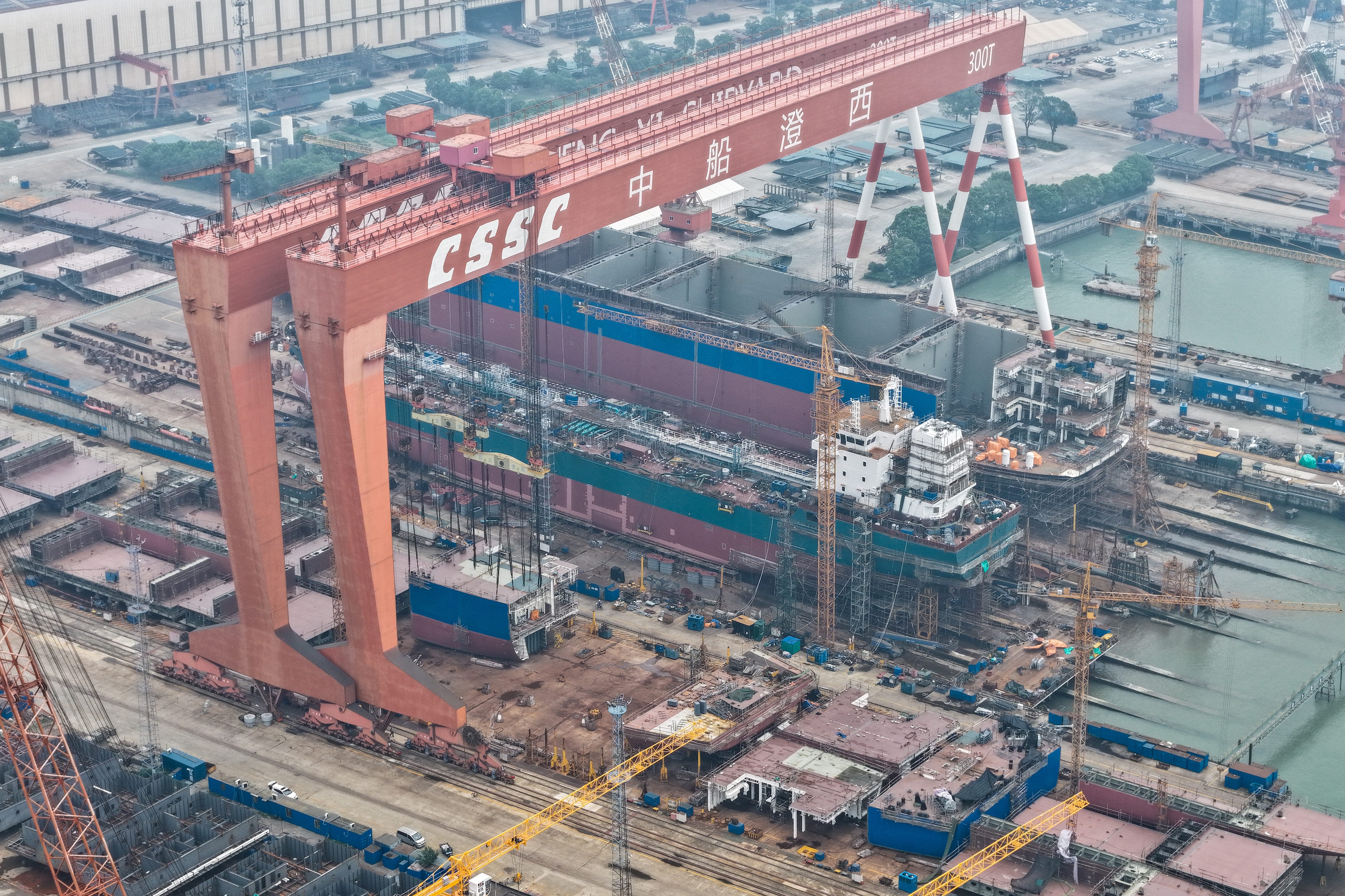 A picture of ships under construction at a Chinese shipyard.