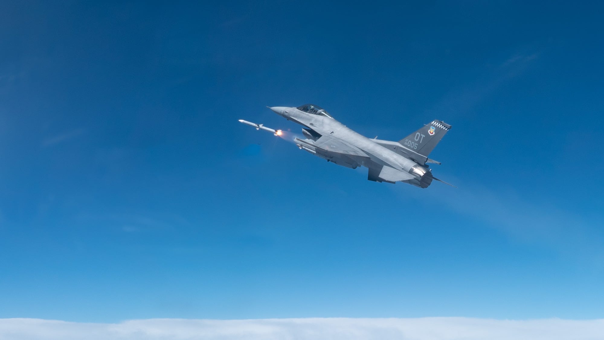 Air Force F-16 AIM-120D AMRAAM