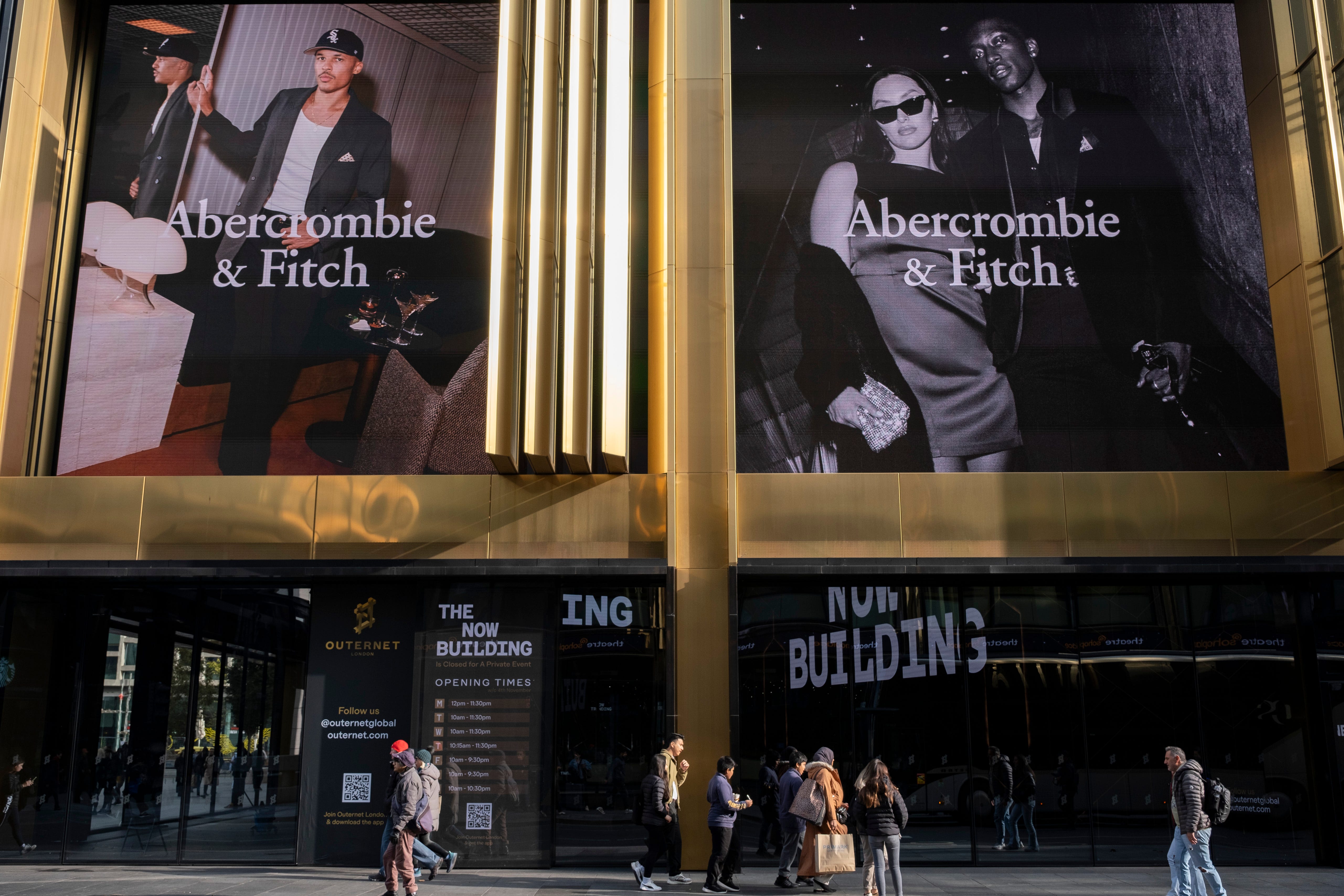 Abercrombie & Fitch advertisement