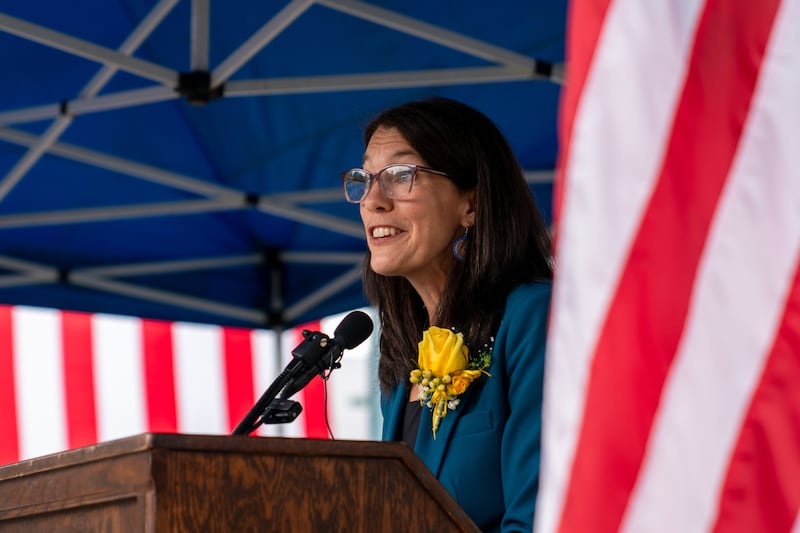 Anchorage mayor reveals how she found out about trump visit dnyuz