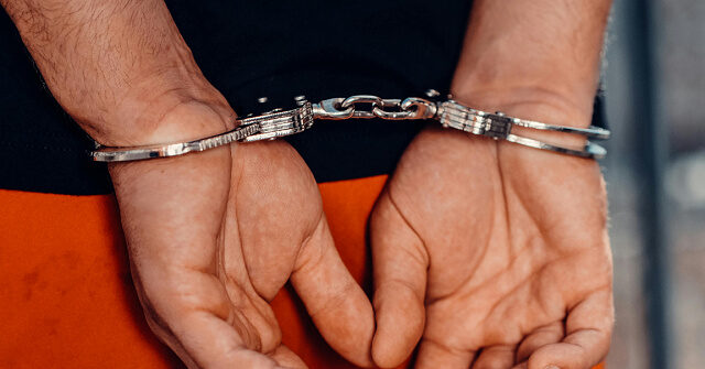 Arizona Court Releases Migrant Arrested for Kidnapping Kansas Teen