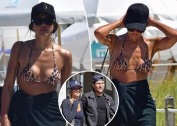 Bikini-clad Jessica Alba spends time with family as Danny Ramirez romance heats up
