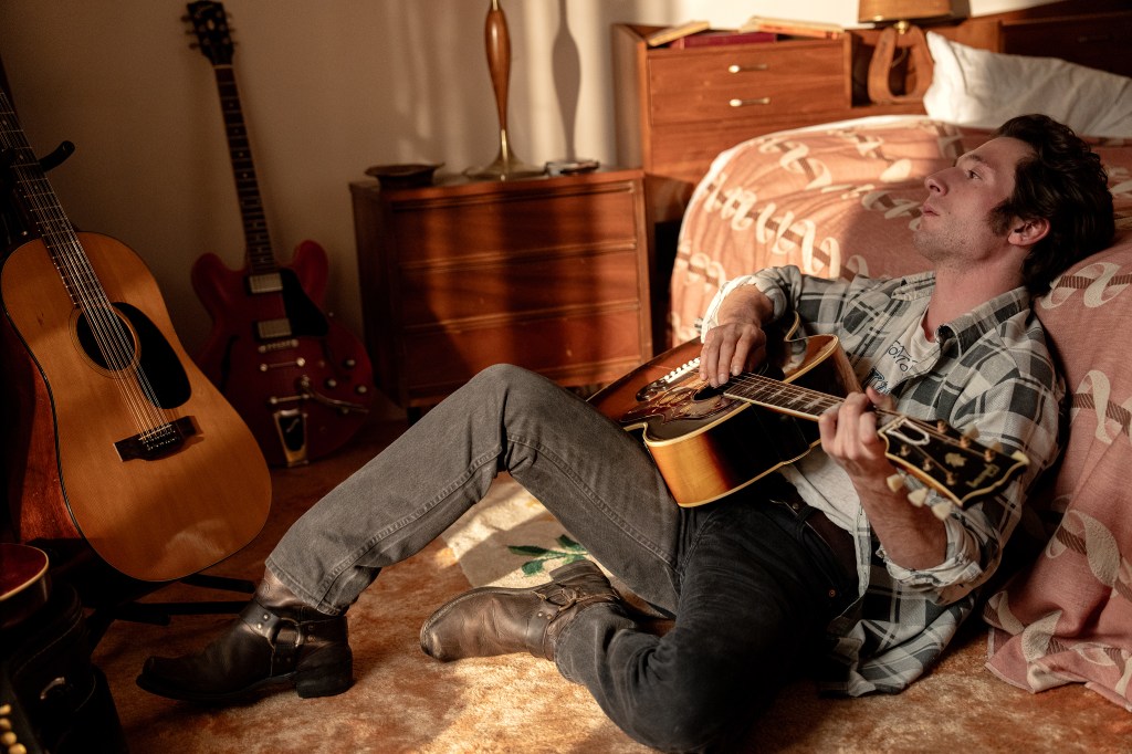 Breaking Baz @ Telluride: Jeremy Allen White, Jesse Buckley & Colin Farrell Find Poetry & Artistry In The Mountain Air