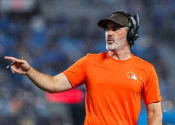 Browns Insider Suggests Raiders as Potential QB Trade Partner