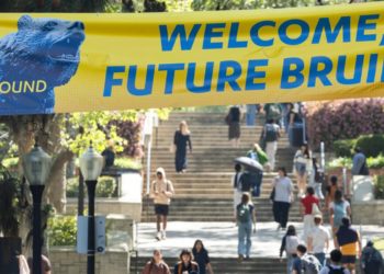 Chabria: Will Newsom’s ambitions save UCLA from giving in to Trump?