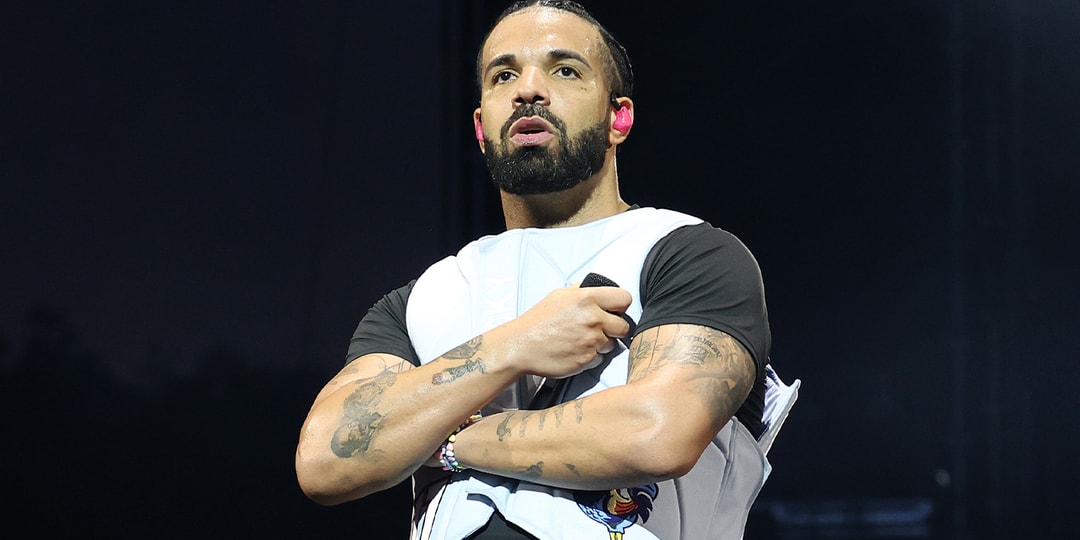Did Drake Just Buy 2Pac’s Death Row Chain?