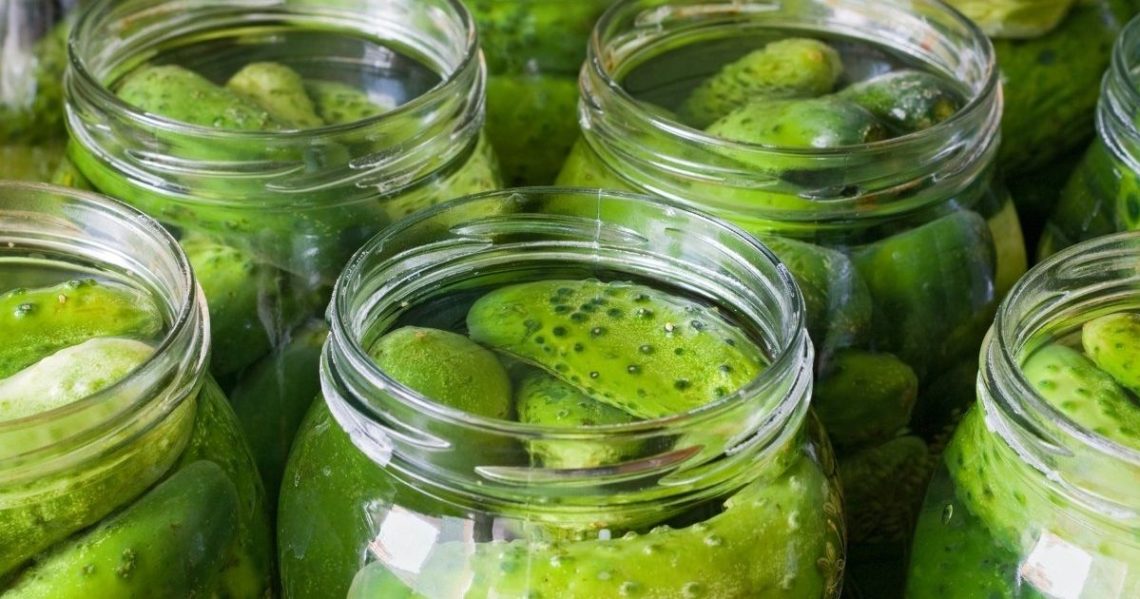 Dill pickle flavor emerges as 2025’s new foodie trend