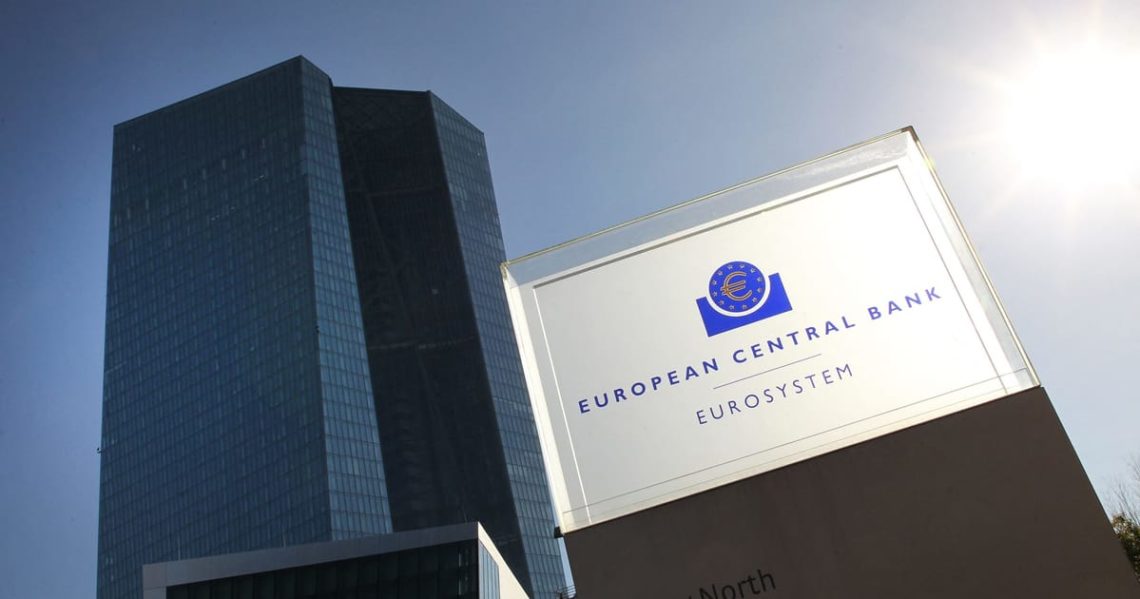 ECB bets on barnstorming start for digital euro