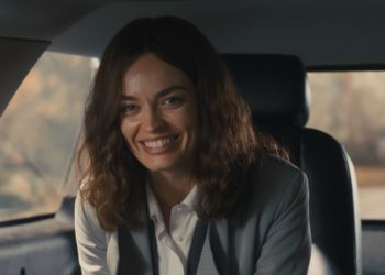 Emma Mackey And Jamie Lee Curtis Navigate Life Through Screaming In ‘Ella McCay’ Trailer