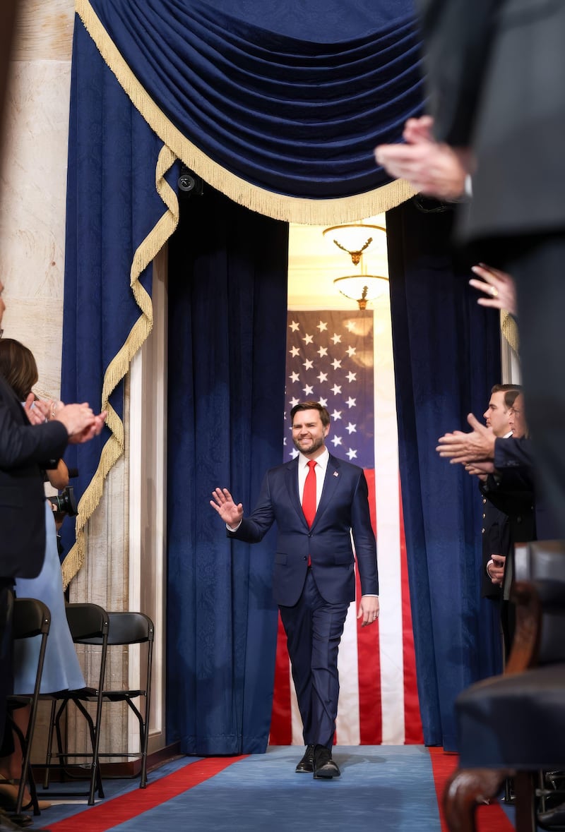 2S83AKH Washington, United States Of America. 20th Jan, 2025. Washington, United States of America. 20 January, 2025. U.S. Vice President JD Vance, waves as he arrives to take the oath of office during the 60th Inauguration ceremony at the U.S. Capitol Rotunda, January 20, 2025 in Washington, DC Credit: White House Handout/White House Photo/Alamy Live News