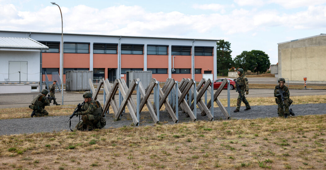 Germany Proposes Plan to Boost Recruitment or Resort to Draft