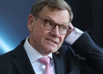 Germany likely too stretched to provide troops for Ukraine, foreign minister says