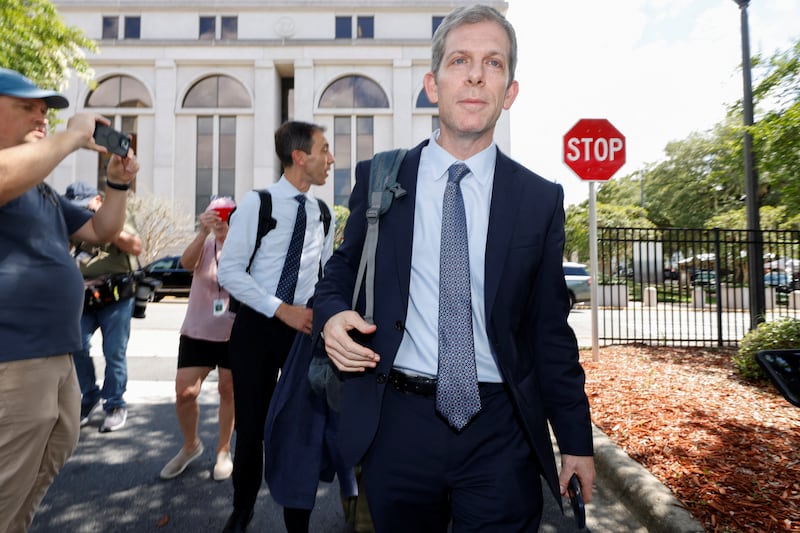 David Oscar Markus, an attorney for Ghislaine Maxwell, talks with the media as he leaves the meeting his client had with Department of Justice officials at the Federal Courthouse in Tallahassee, U.S., July 24, 2025.  REUTERS/Colin Hackley