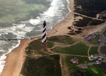 Hurricane Erin forces evacuations on North Carolina’s Outer Banks, threatens dangerous rip currents
