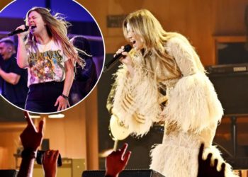 Kelly Clarkson abruptly cancels Las Vegas residency shows for the second time: ‘Sincerely sorry’