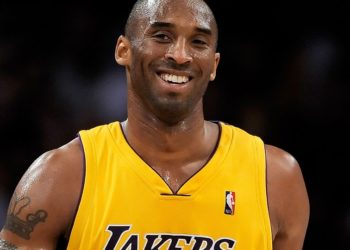 Kobe Bryant Biopic in the Works at Warner Bros.