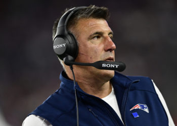 Mike Vrabel Calls Out Drake Maye For Sloppy Mistake In Patriots’ Preseason Opener