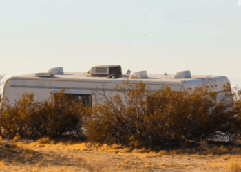 Mysterious crime scene linked to gruesome Antelope Valley triple murder