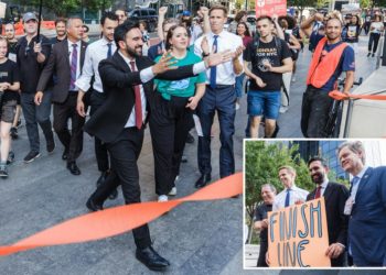 NYC officials walk faster than M34 bus in rush-hour race victory lap over controversial plan for busway