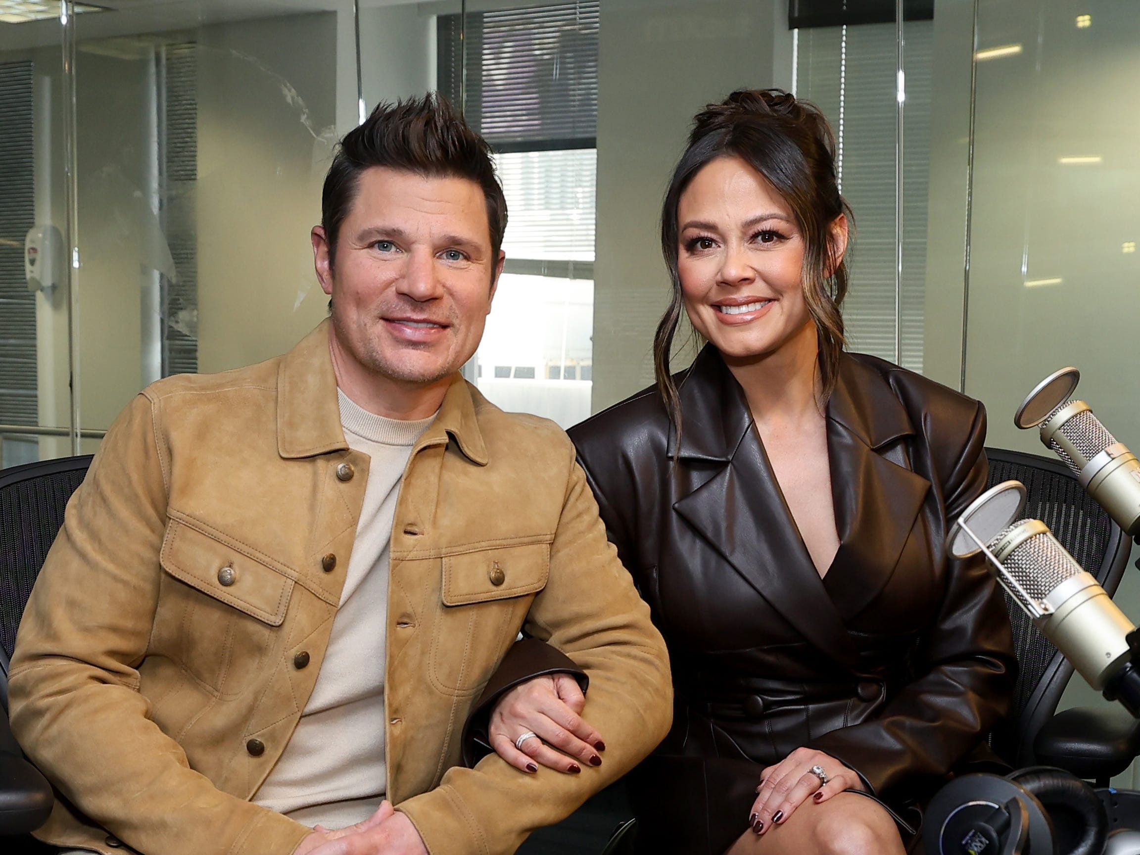 Nick Lachey and Vanessa Lachey.