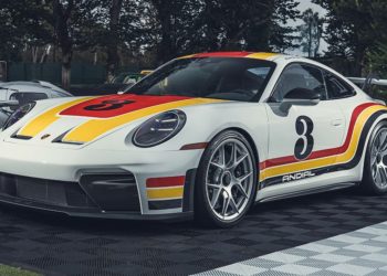 Porsche Celebrates ANDIAL’s 50th Anniversary With Special 911 GT3 Livery