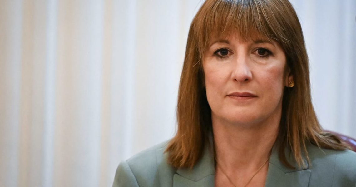 Rachel Reeves’ bid to get Brits investing risks belly flopping