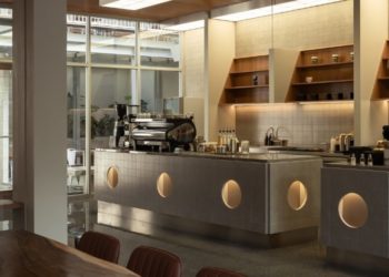 Simpul Studio’s Design for Hibrew Coffee & Cuisine Emphasizes Indoor-Outdoor Dialogue