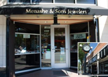 Smash-and-grab robbers steal $2M in jewelry in daytime Seattle heist that took about 90 seconds