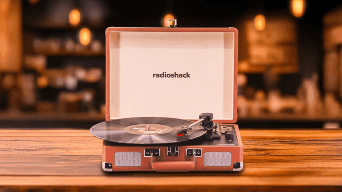 Sonic Blast From the Past: RadioShack Released a Turntable in a Suitcase