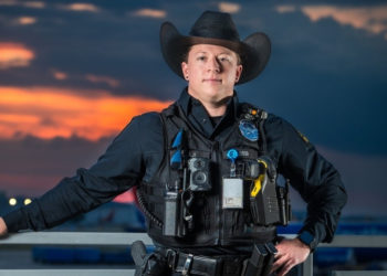Texas Police Department Is Trying to Recruit Cops With Cowboy Hats