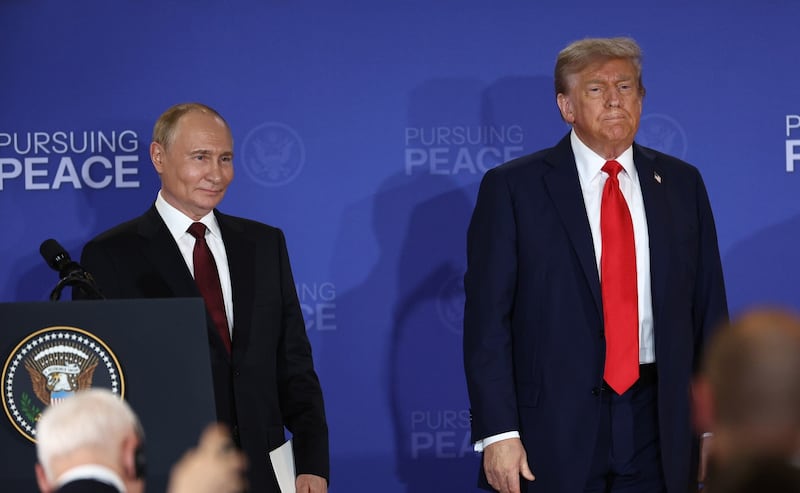 President Donald Trump was described as appearing “defeated” after his meeting on Friday with Russian President Vladimir Putin.