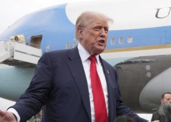 Trump Tariff Threat Triggers Political Firestorm in India