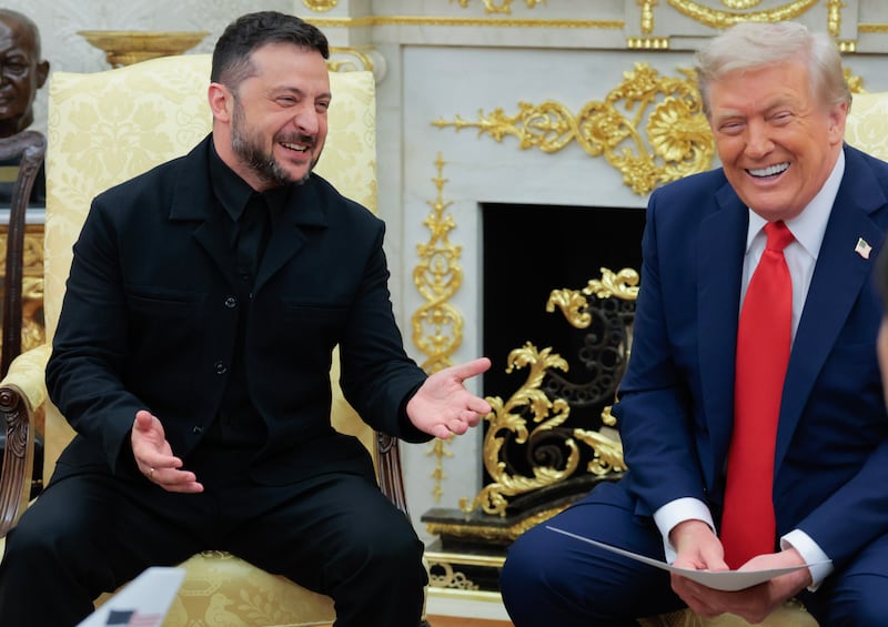 WASHINGTON, DC - AUGUST 18:  U.S. President Donald Trump meets with Ukrainian President Volodymyr Zelensky in the Oval Office at the White House on August 18, 2025 in Washington, DC. President Trump is hosting President Zelensky at the White House for a bilateral meeting and later an expanded meeting with European leaders to discuss a peace deal between Russia and Ukraine.  (Photo by Anna Moneymaker/Getty Images)